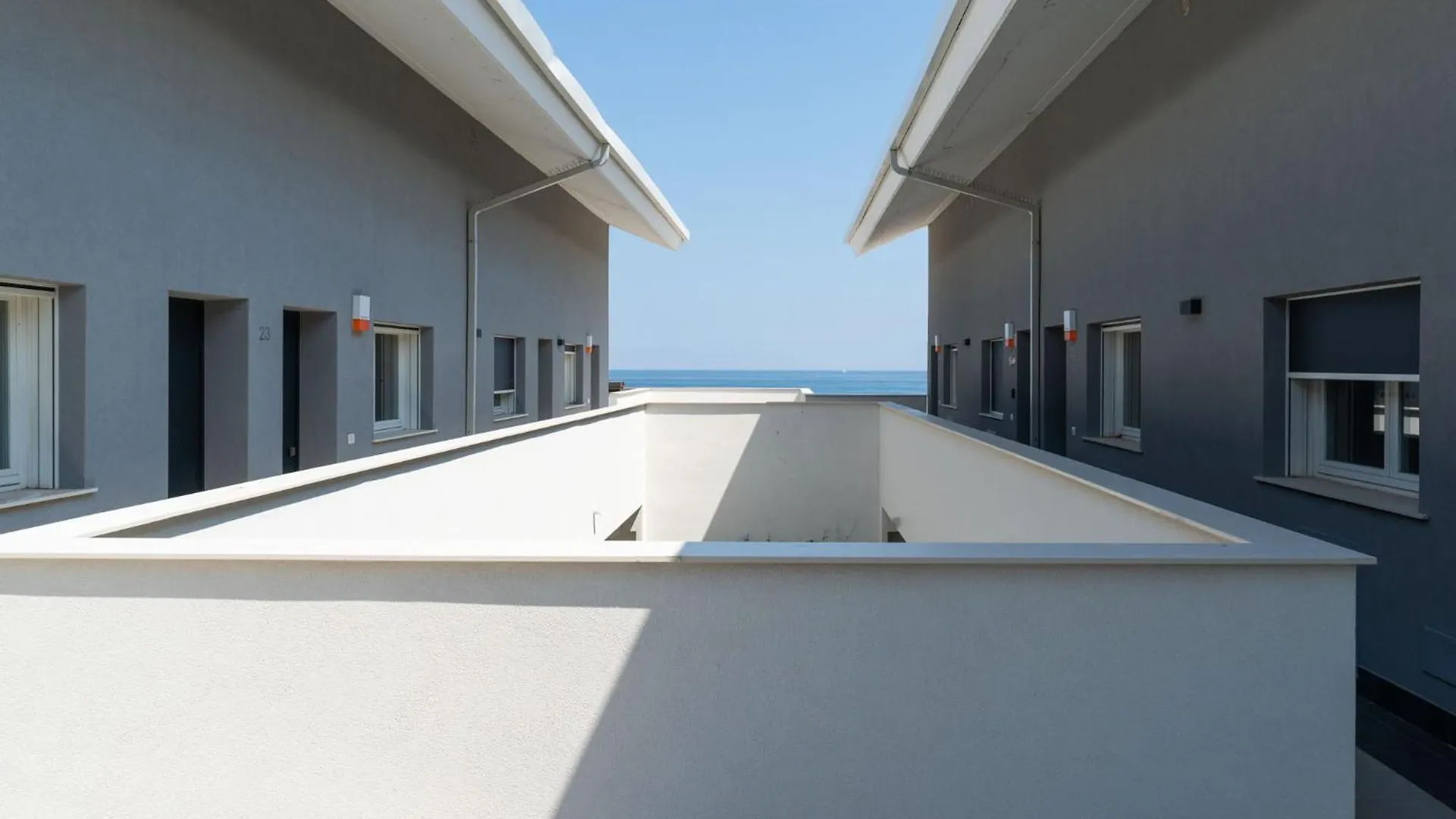 Lolita'S Beachfront Loft By Wonderful Italy Bari Italy